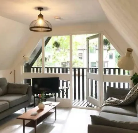 Holiday home Lowena